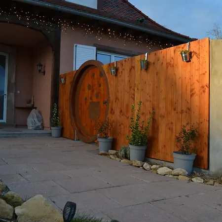 Bed and Breakfast Domaine Des Trois Sorciers