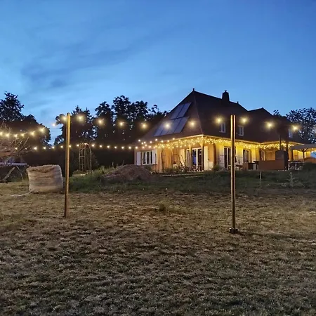 Bed and Breakfast Domaine Des Trois Sorciers *